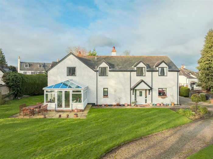 5 Bedroom Detached House For Sale In Lower Denbigh Road, St. Asaph, LL17