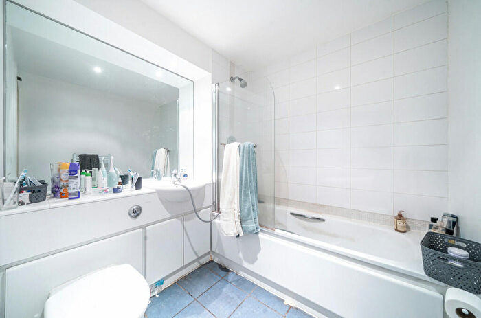 1 Bedroom Apartment For Sale In Whitworth Street West, Manchester, Greater Manchester, M1
