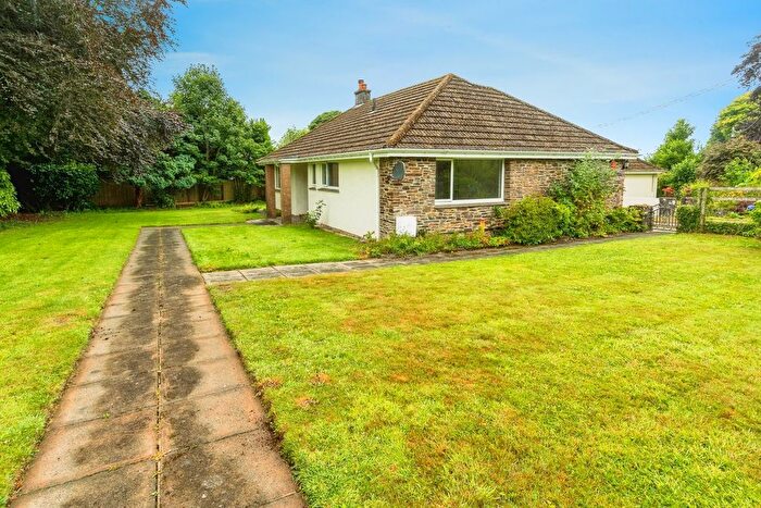 3 Bedroom Detached Bungalow For Sale In The Glade, Crapstone, Yelverton, PL20