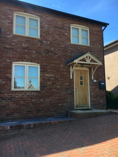 3 Bedroom Semi-Detached House To Rent In Preston Road, Eydon, NN11