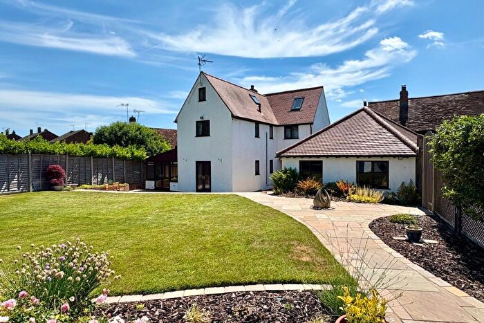 4 Bedroom Detached House For Sale In Hammond Road, Hatfield Broad Oak, Bishop's Stortford, CM22