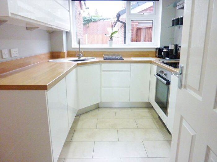 3 Bedroom Semi-Detached House To Rent In Arnside Close, Hoghton, Preston, PR5