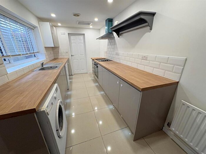 3 Bedroom Terraced House To Rent In Charles Street, Darlington, DL1