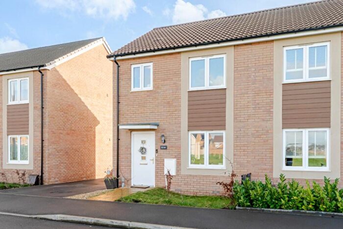 3 Bedroom End Of Terrace House For Sale In Three Bedroom Family Home, Situated Within The Popular, Mead Fields, Banwell, BS29