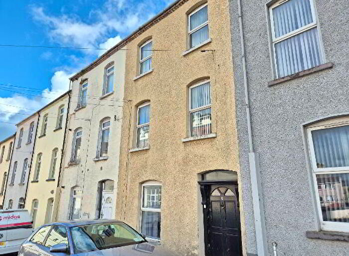 4 Bedroom Mid TownHouse For Sale In Mountjoy Terrace, Derry, BT48