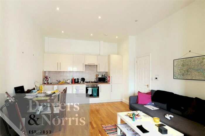 1 Bedroom Apartment To Rent In Holloway Road, Islington, London, N7