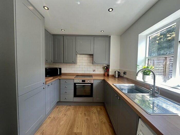 3 Bedroom Terraced House For Sale In Barn Close, Kintbury, RG17