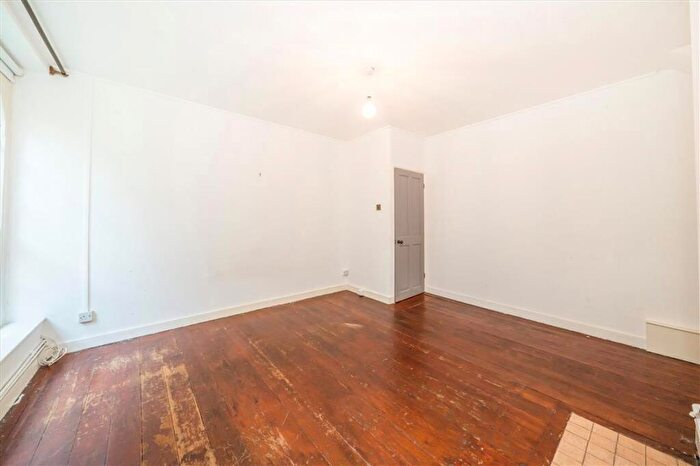 1 Bedroom Flat To Rent In Whitmore Estate, Whitmore Estate, N1