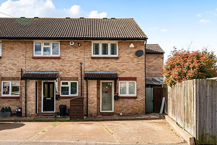 3 Bedroom End Terrace House For Sale In Shirley Crescent, Beckenham, BR3