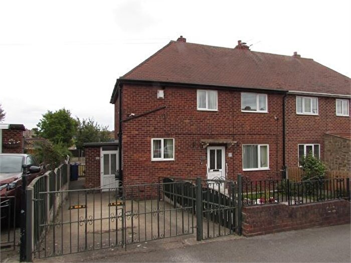 3 Bedroom Semi-Detached House For Sale In Merrill Road, Thurnscoe, S63