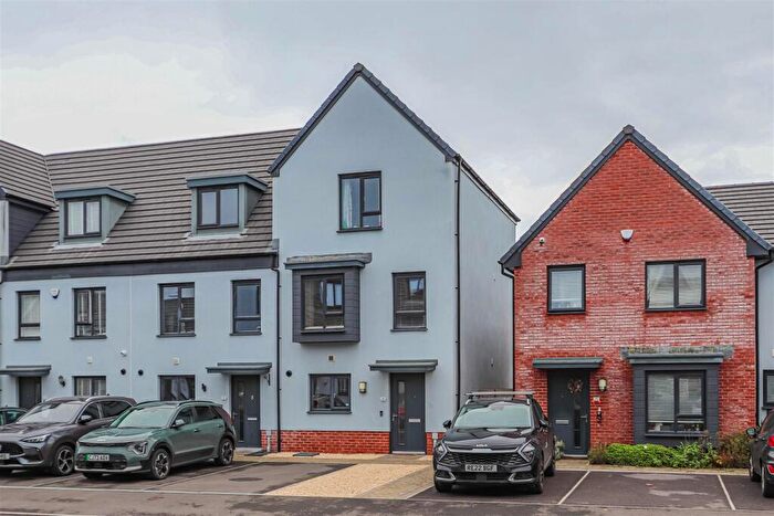 4 Bedroom End Of Terrace House For Sale In Heol Ty Draw, Barry, CF62