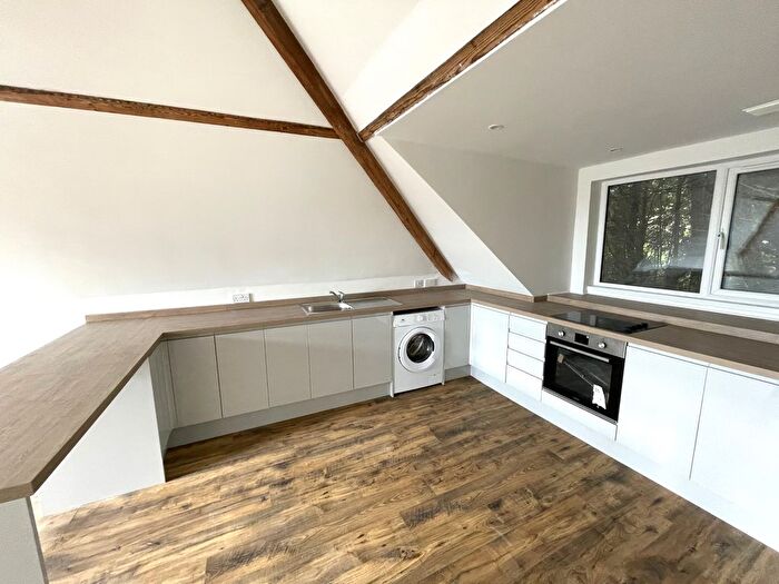 2 Bedroom Flat To Rent In Hanover St, Swansea, SA1