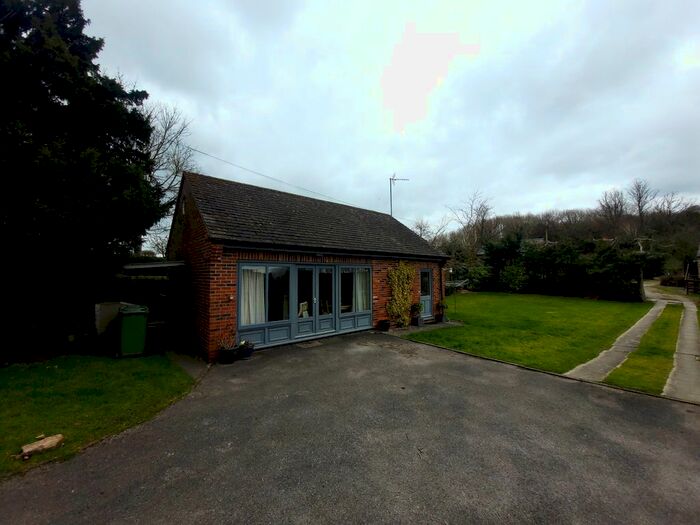 2 Bedroom Barn Conversion To Rent In Lynam Road, South Wingfield, Alfreton, DE55