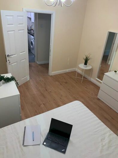 4 Bedroom Flat To Rent In Tulse Hill, London, SW2