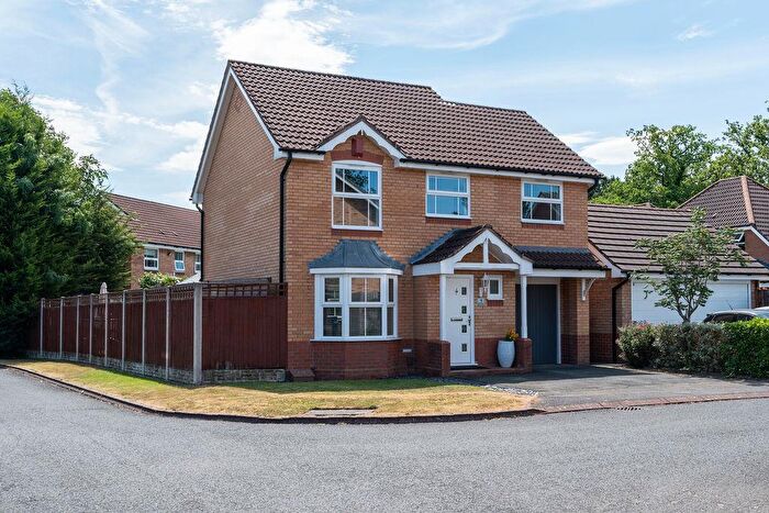 4 Bedroom Detached House For Sale In Barwell Close, Dorridge, Solihull, B93