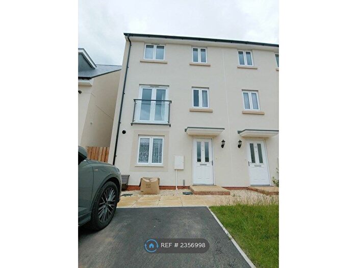 5 Bedroom Semi-Detached House To Rent In Edward Parker Road, Bristol, BS16