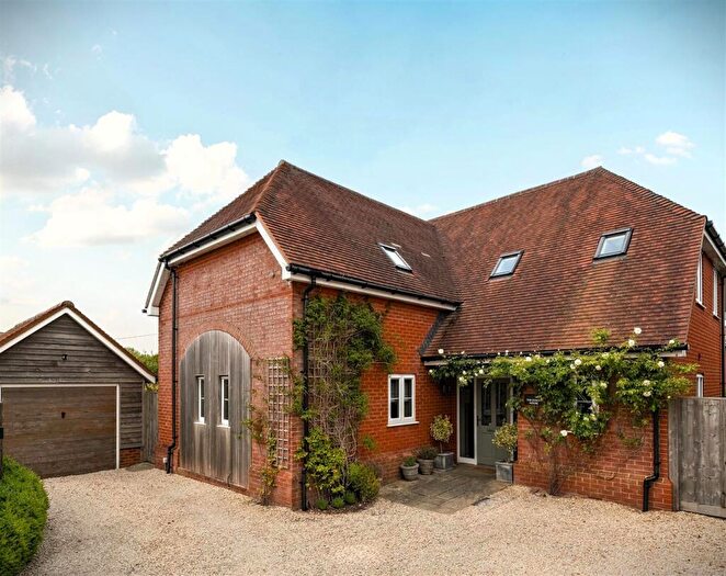 4 Bedroom Detached House For Sale In Fussell Close, Chirton, SN10
