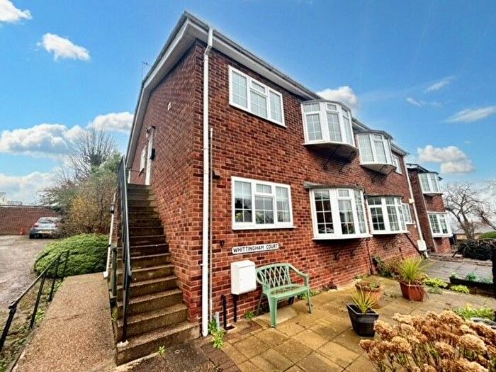 2 Bedroom Maisonette To Rent In Whittingham Road, Nottingham, NG3