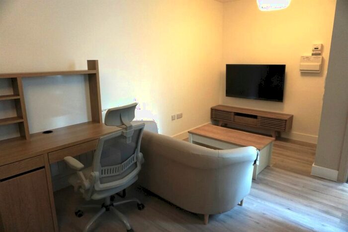 1 Bedroom Apartment To Rent In A Bridlesmith Walk, NG1
