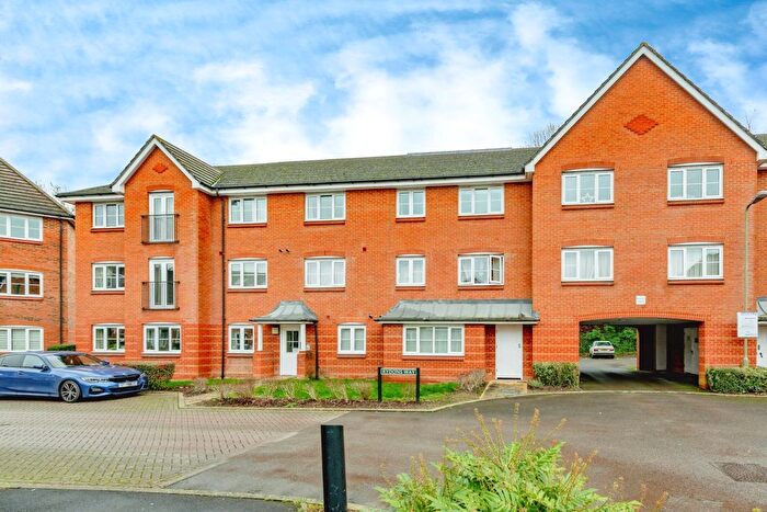 1 Bedroom Flat To Rent In Tylehurst Drive, Redhill, RH1
