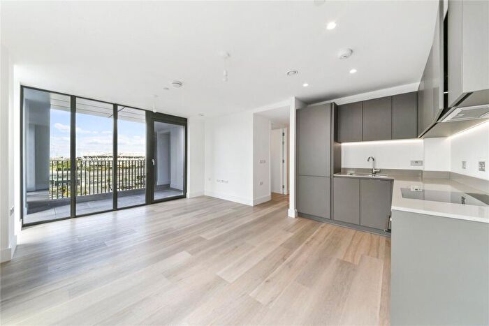 1 Bedroom Apartment To Rent In Corn House, Marshgate Lane, London, E15