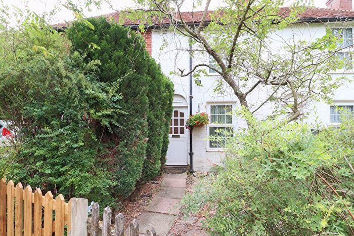 2 Bedroom Terraced House To Rent In Fordwich, CT2