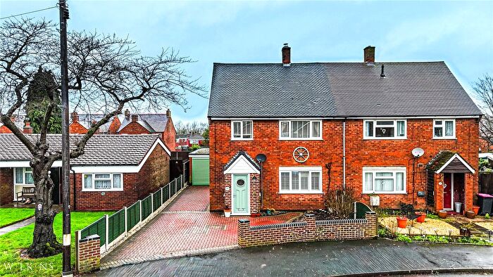3 Bedroom Semi Detached House For Sale In Coronation Crescent, Shuttington, Tamworth, Warwickshire, B79