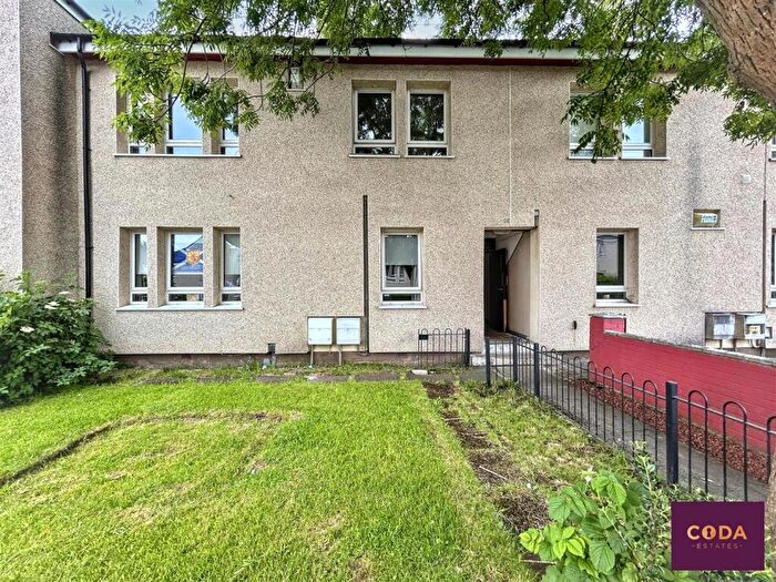 2 Bedroom Flat For Sale In Marjory Drive, Paisley, PA3