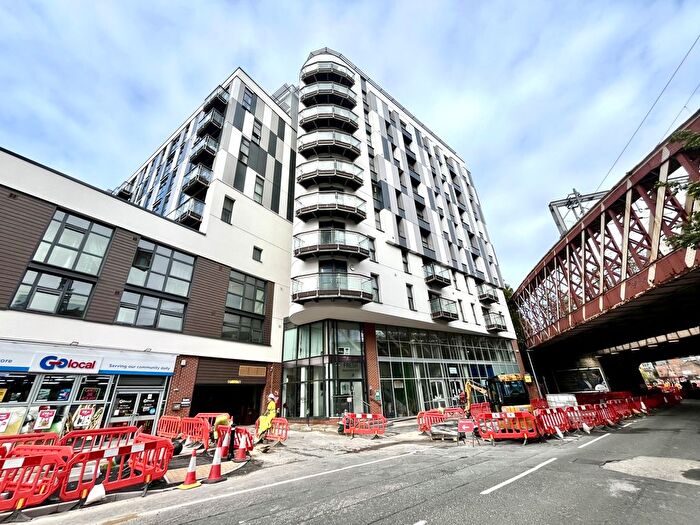 2 Bedroom Flat For Sale In Fresh Apartments, Chapel Street, Salford, M3