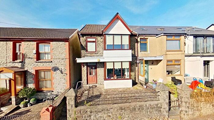 3 Bedroom Terraced House For Sale In Bodringallt Terrace, Ystrad, Pentre, Mid Glamorgan, CF41