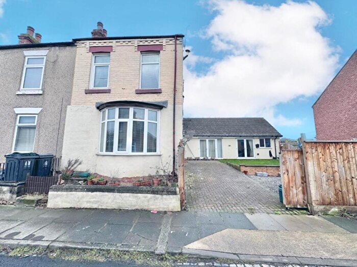 3 Bedroom End Of Terrace House For Sale In Crosby Street, Darlington, DL3