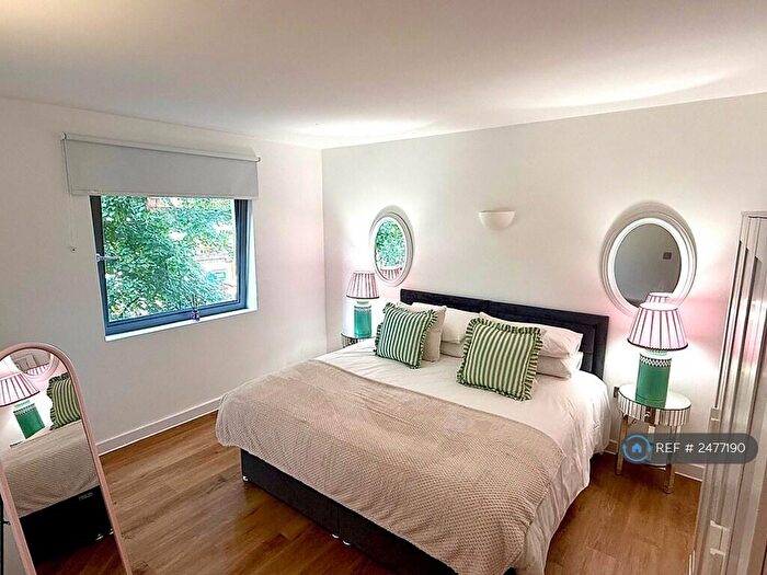1 Bedroom Flat To Rent In Heron House, Bedford, MK40