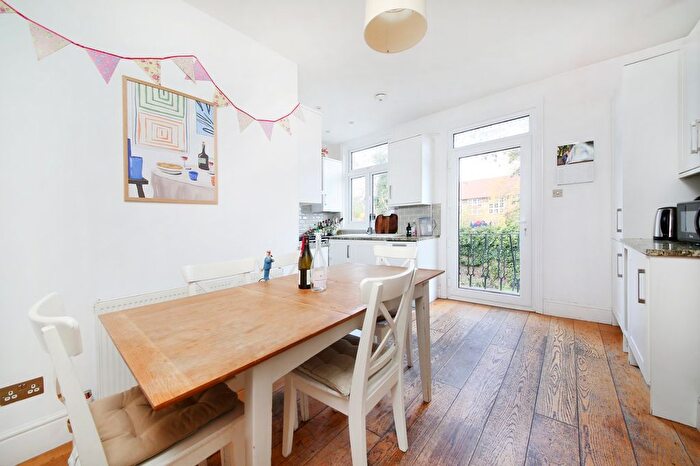 5 Bedroom Terraced House To Rent In Beverstone Road, Brixton, SW2