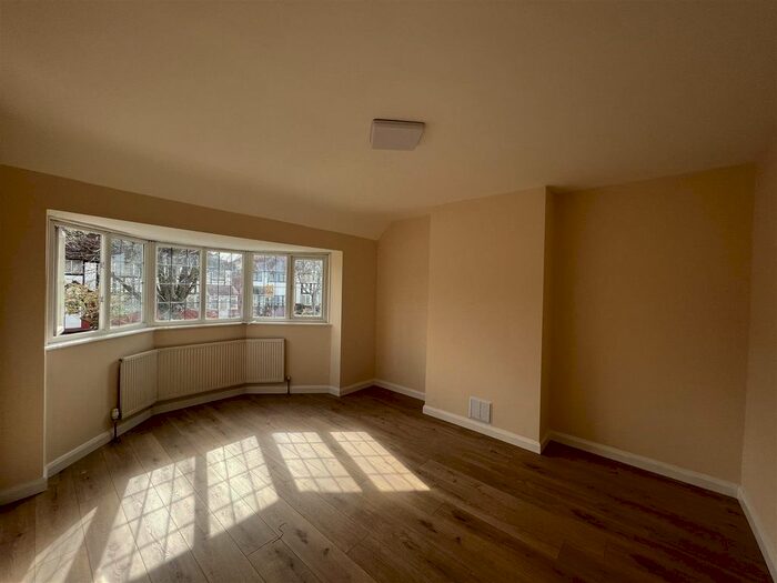 4 Bedroom Semi-Detached House To Rent In Vivian Avenue, Wembley, HA9