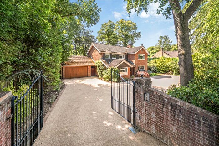4 Bedroom Detached House For Sale In Upper Chobham Road, Camberley, Surrey, GU15