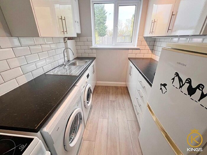1 Bedroom Flat To Rent In Beckingham Road, Guildford, GU2