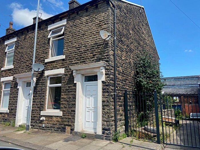 2 Bedroom Terraced House To Rent In Equitable Street Milnrow, OL16