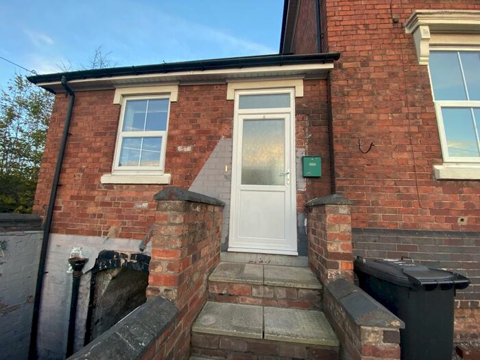 1 Bedroom Flat To Rent In George Street, Kidderminster, DY10