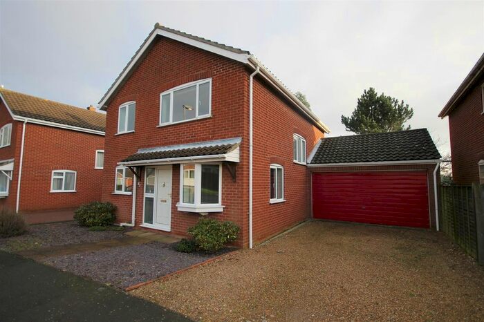 4 Bedroom Detached House To Rent In Buckland Rise, Norwich, NR4