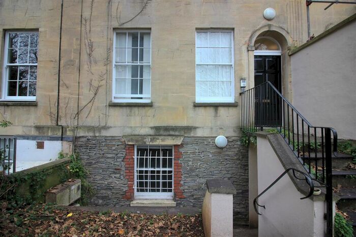 2 Bedroom Apartment To Rent In Ashley Road, Bristol, BS6