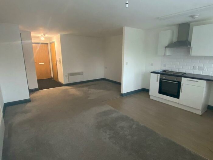 Studio To Rent In Browns Green, Birmingham, B20