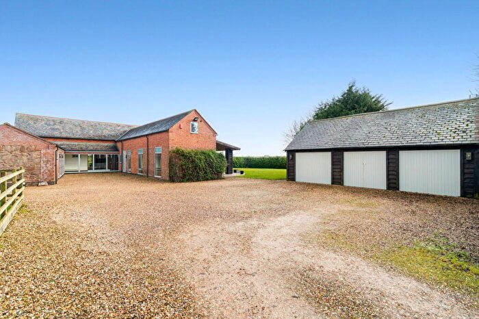 6 Bedroom Barn Conversion For Sale In Sutton Lane, Sutton In The Elms, LE9
