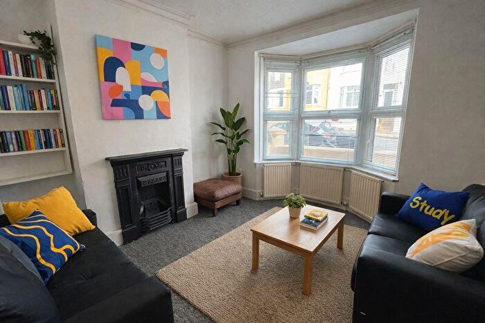 4 Bedroom Terraced House To Rent In Ewhurst Road, Brighton, BN2