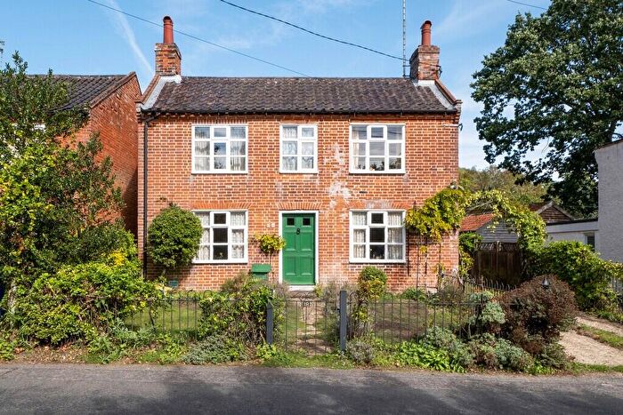 3 Bedroom Detached House For Sale In The Street, Wissett, Halesworth, IP19