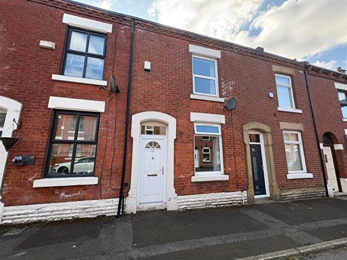 2 Bedroom House For Sale In Cecil Street, Stalybridge, SK15