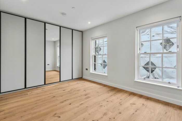 1 Bedroom Flat To Rent In George Street, Richmond, TW9