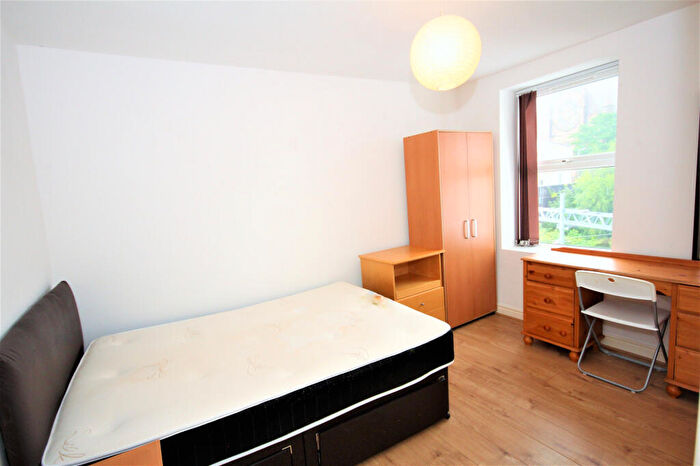 4 Bedroom Terraced House To Rent In Wellfield Road, Preston, Lancashire, PR1