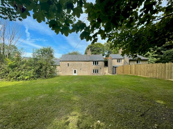 3 Bedroom Semi-Detached House To Rent In Jarvis Quarry, Tetbury Road, Cirencester, GL7