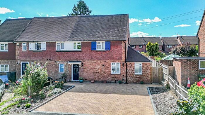 3 Bedroom Semi-Detached House For Sale In Frythe Close, Cranbrook, TN17