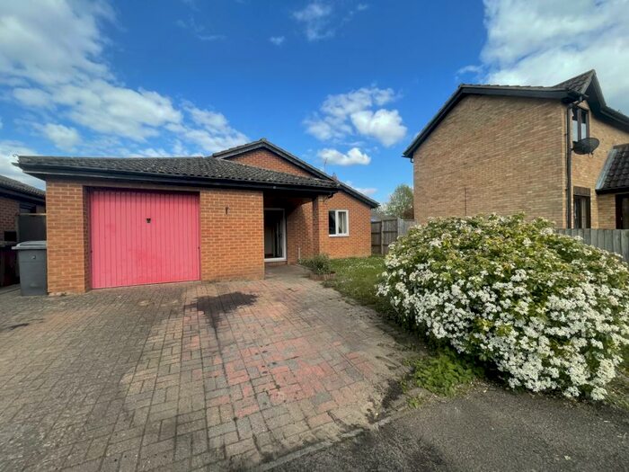 3 Bedroom Detached Bungalow To Rent In Mildenhall, IP28